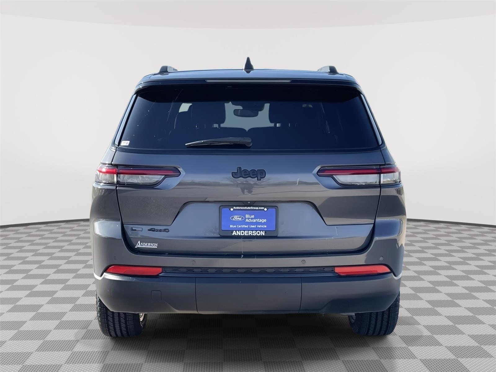 Used 2023 Jeep Grand Cherokee L for sale in Lincoln NE