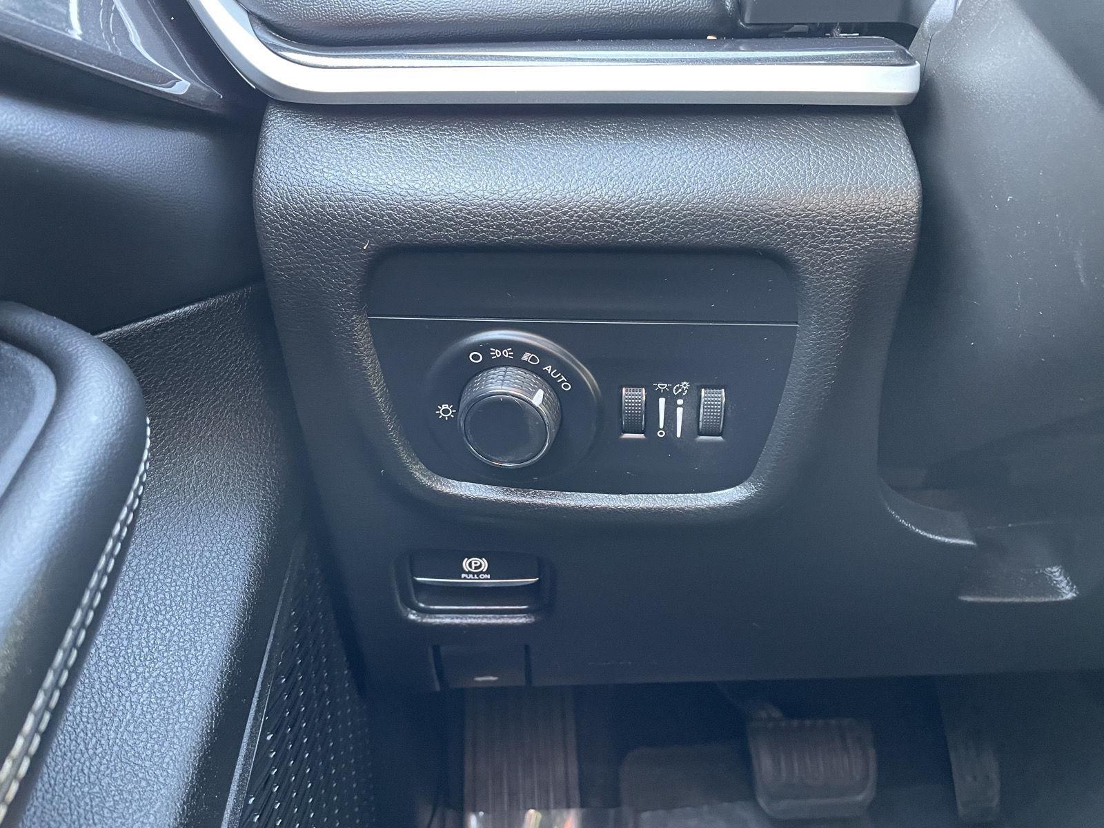 Used 2023 Jeep Grand Cherokee L for sale in Lincoln NE