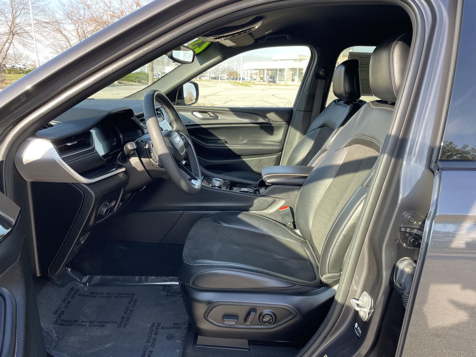 Used 2023 Jeep Grand Cherokee L for sale in Lincoln NE