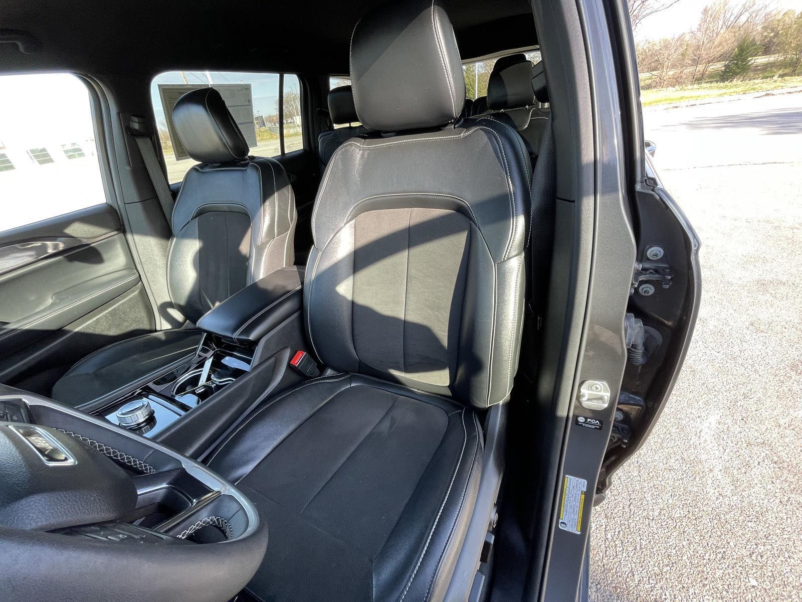 Used 2023 Jeep Grand Cherokee L for sale in Lincoln NE
