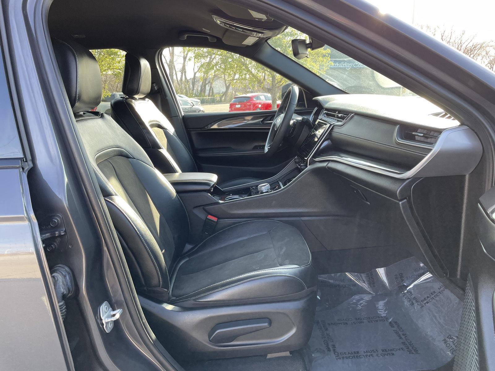 Used 2023 Jeep Grand Cherokee L for sale in Lincoln NE