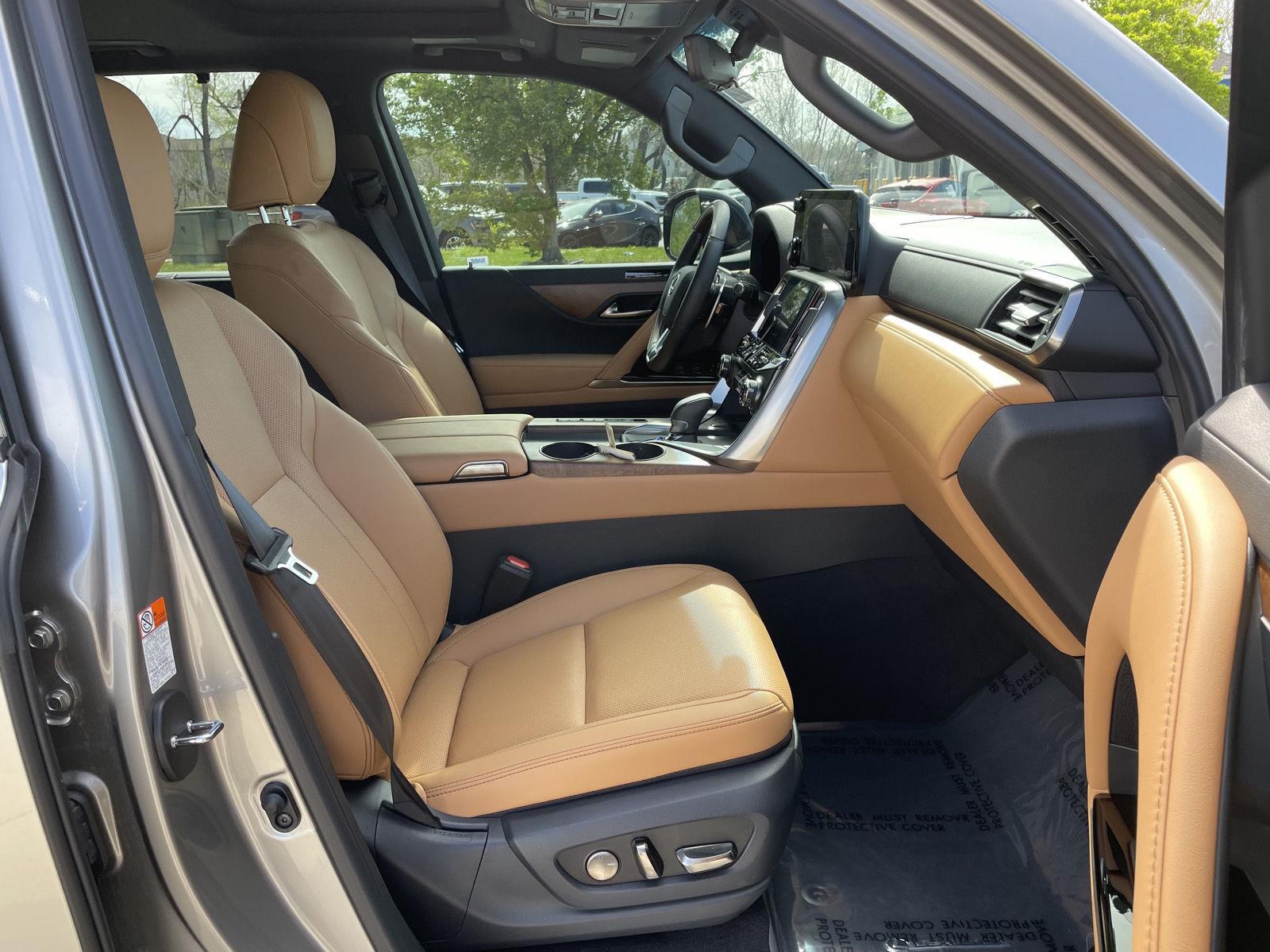 Used 2025 Lexus LX for sale in Lincoln NE