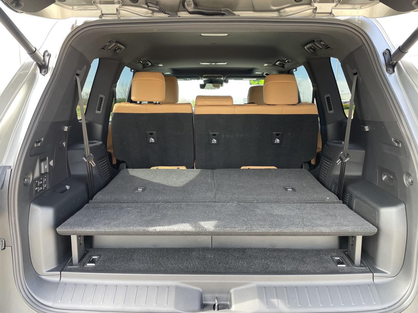 Used 2025 Lexus LX for sale in Lincoln NE