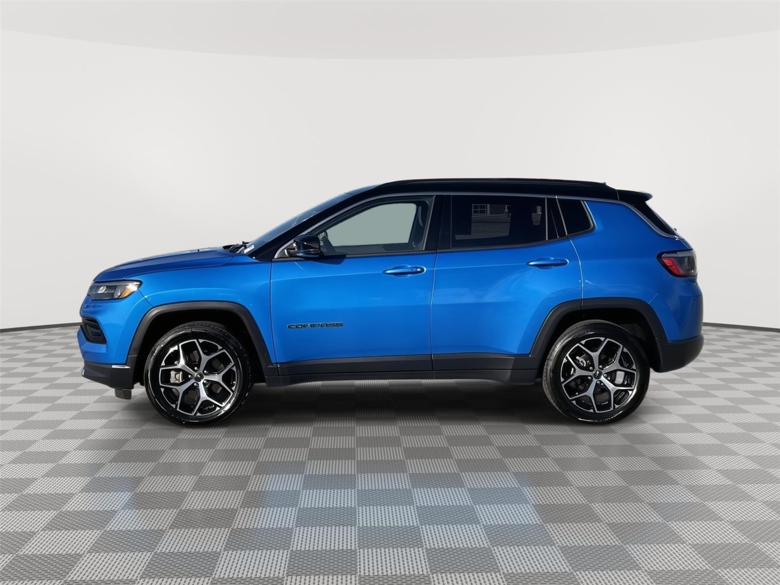 Used 2025 Jeep Compass for sale in Lincoln NE