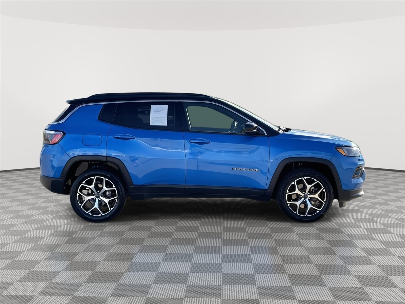 Used 2025 Jeep Compass for sale in Lincoln NE
