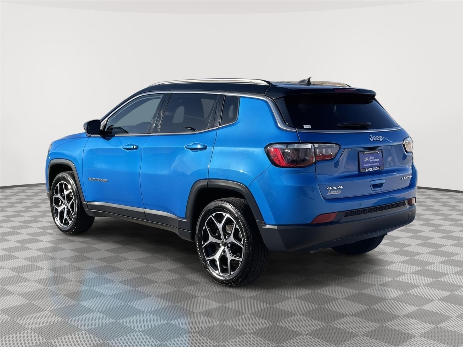 Used 2025 Jeep Compass for sale in Lincoln NE