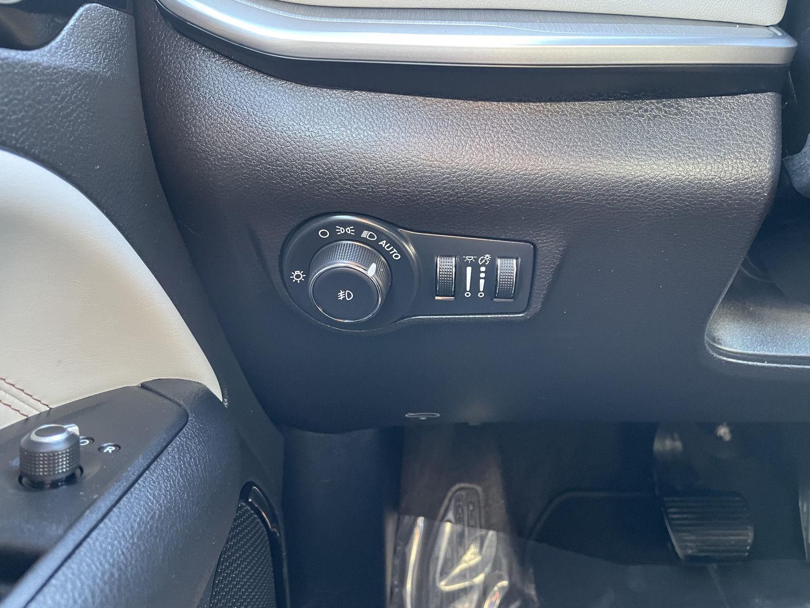 Used 2025 Jeep Compass for sale in Lincoln NE