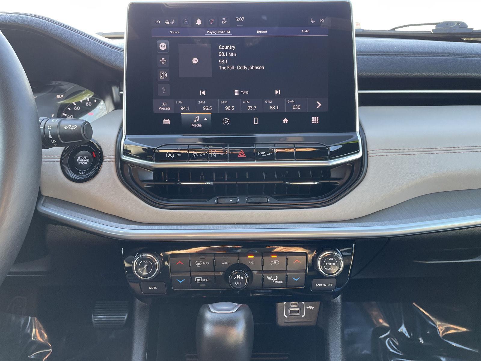 Used 2025 Jeep Compass for sale in Lincoln NE