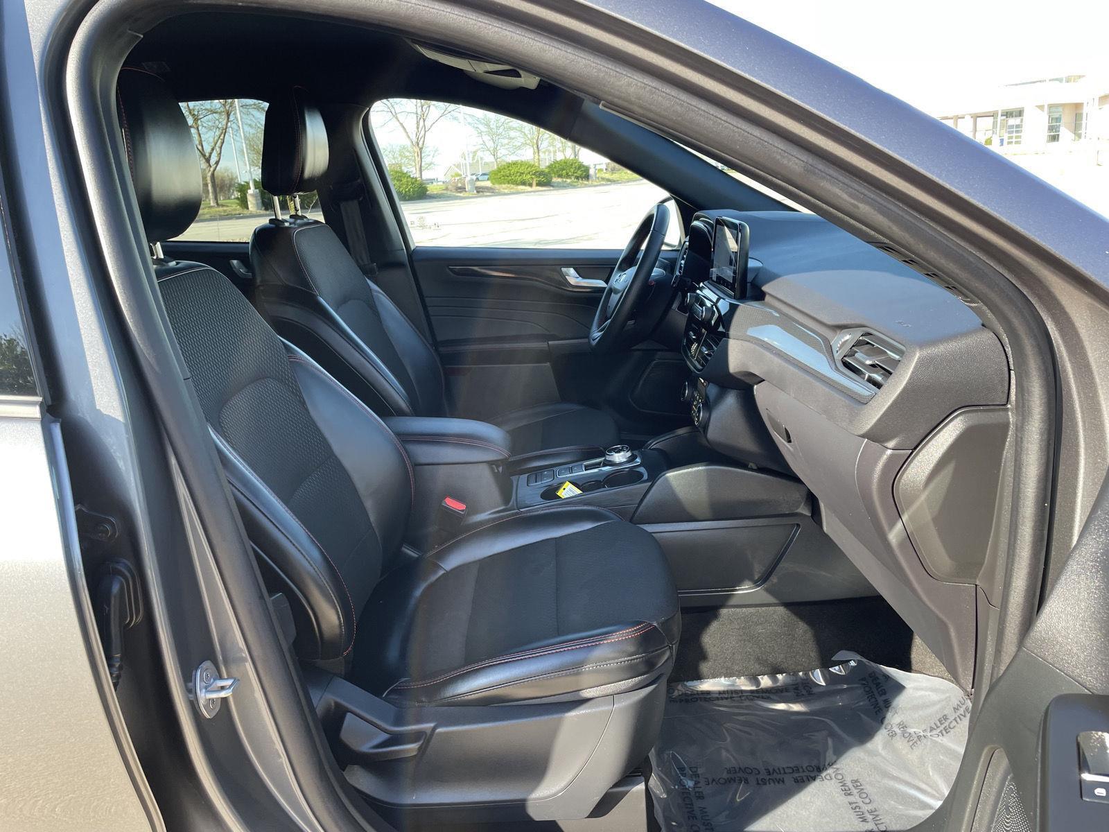 Used 2025 Ford Escape for sale in Lincoln NE