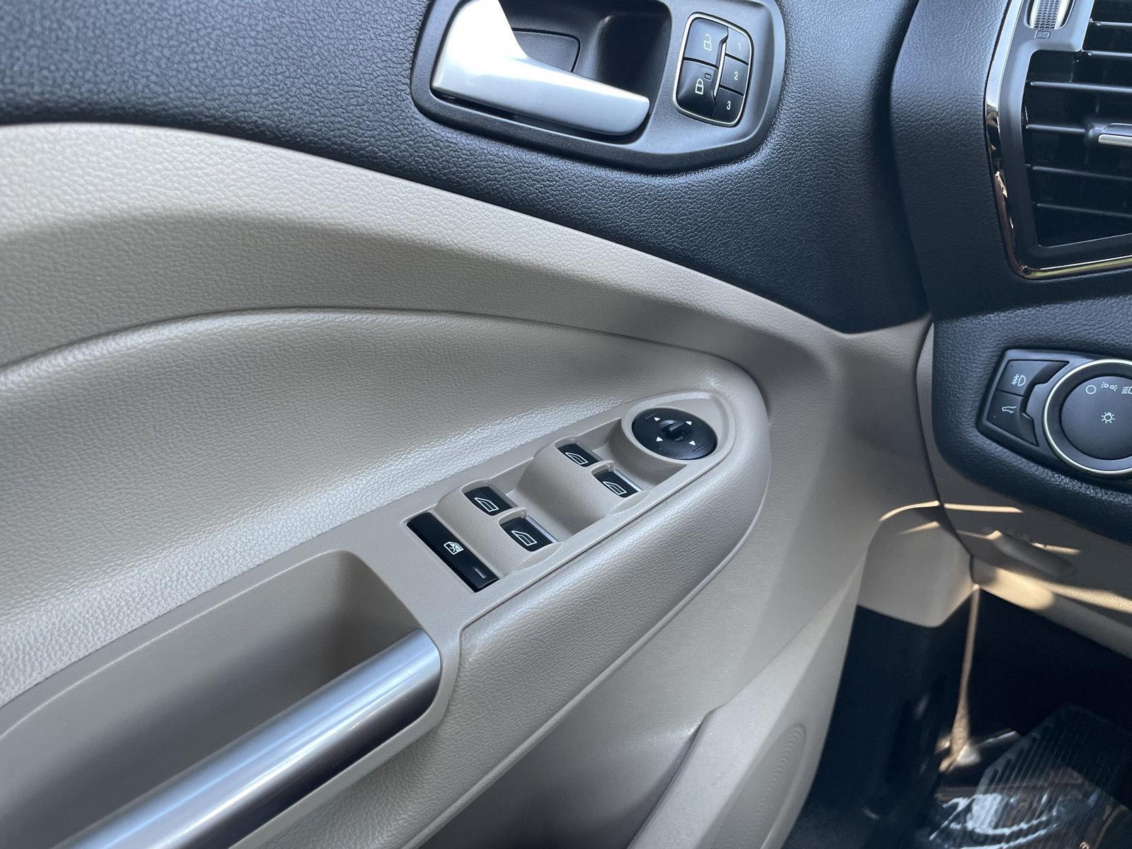 Pre-Owned 2018 Ford Escape for sale in Lincoln NE