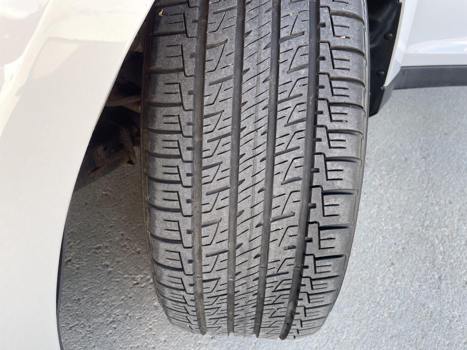 2017 Ford Taurus SE - Photo 11