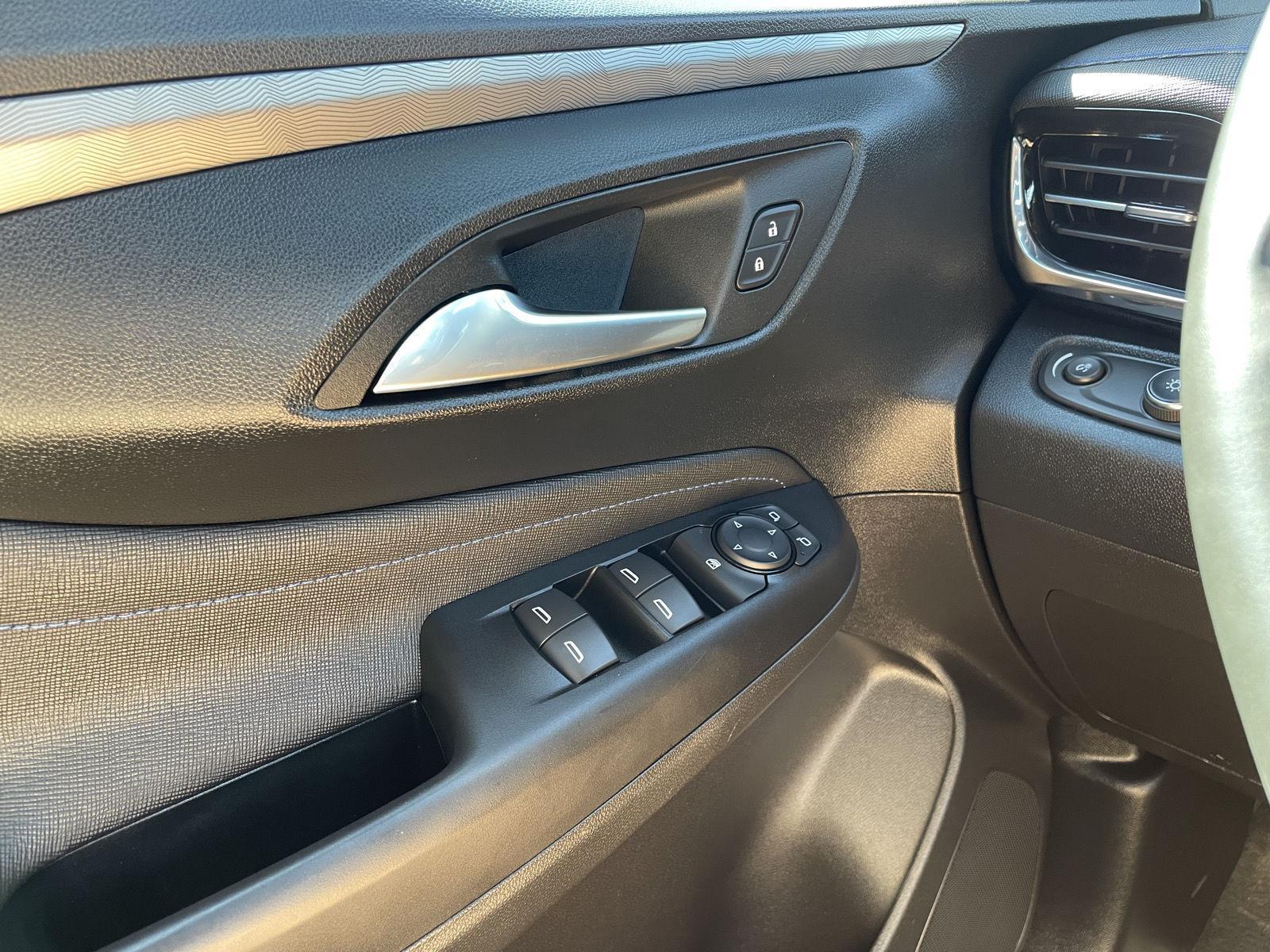 Used 2025 Buick Envista for sale in Lincoln NE