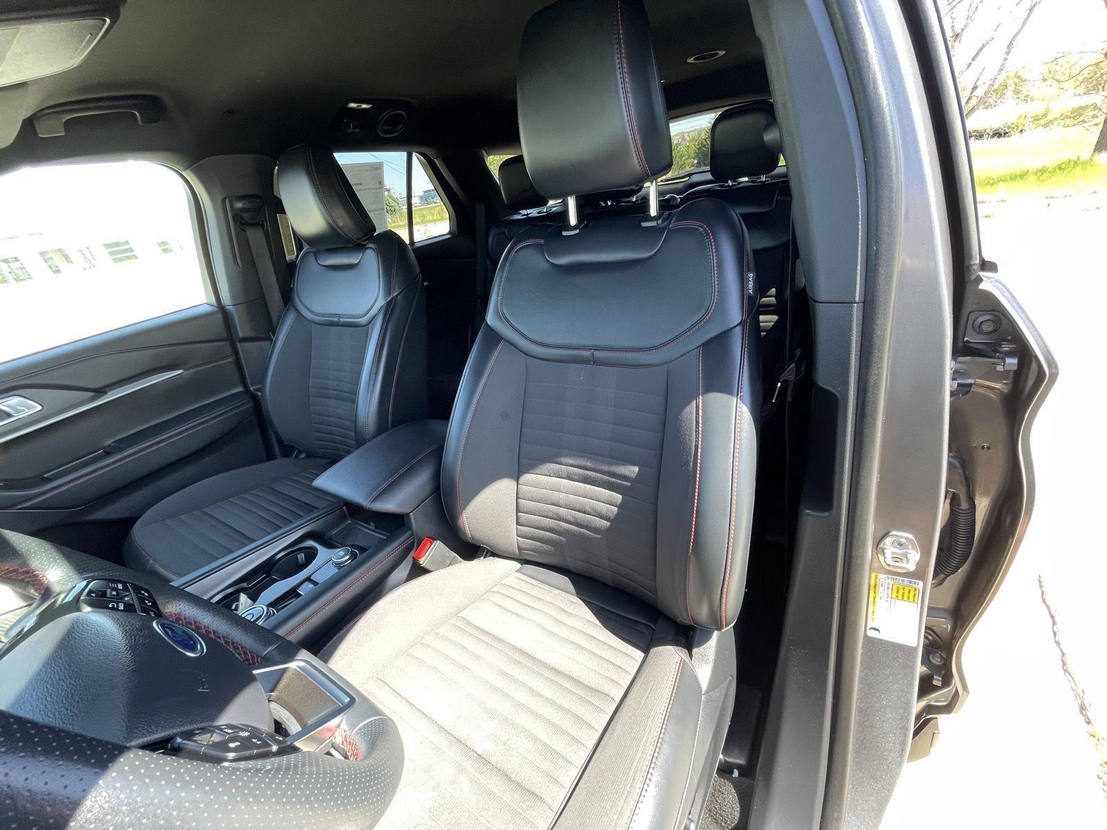 Used 2025 Ford Explorer for sale in Lincoln NE