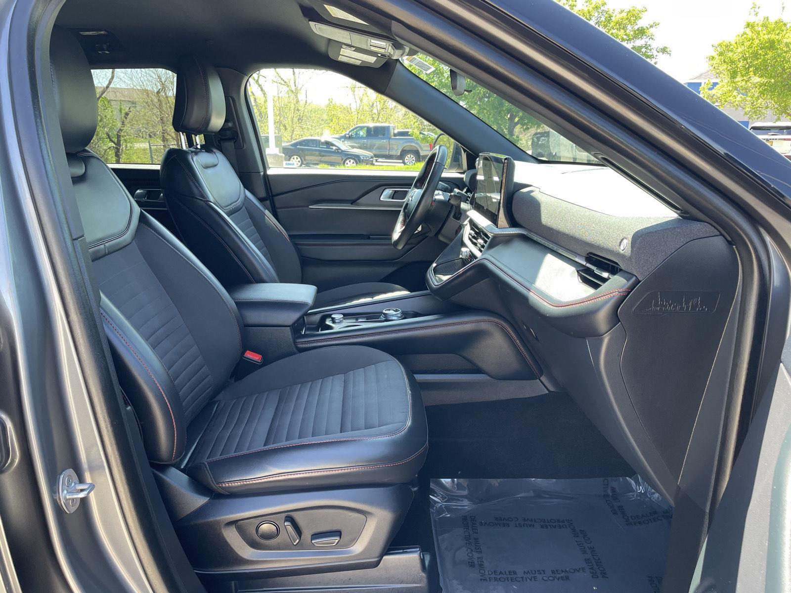 Used 2025 Ford Explorer for sale in Lincoln NE