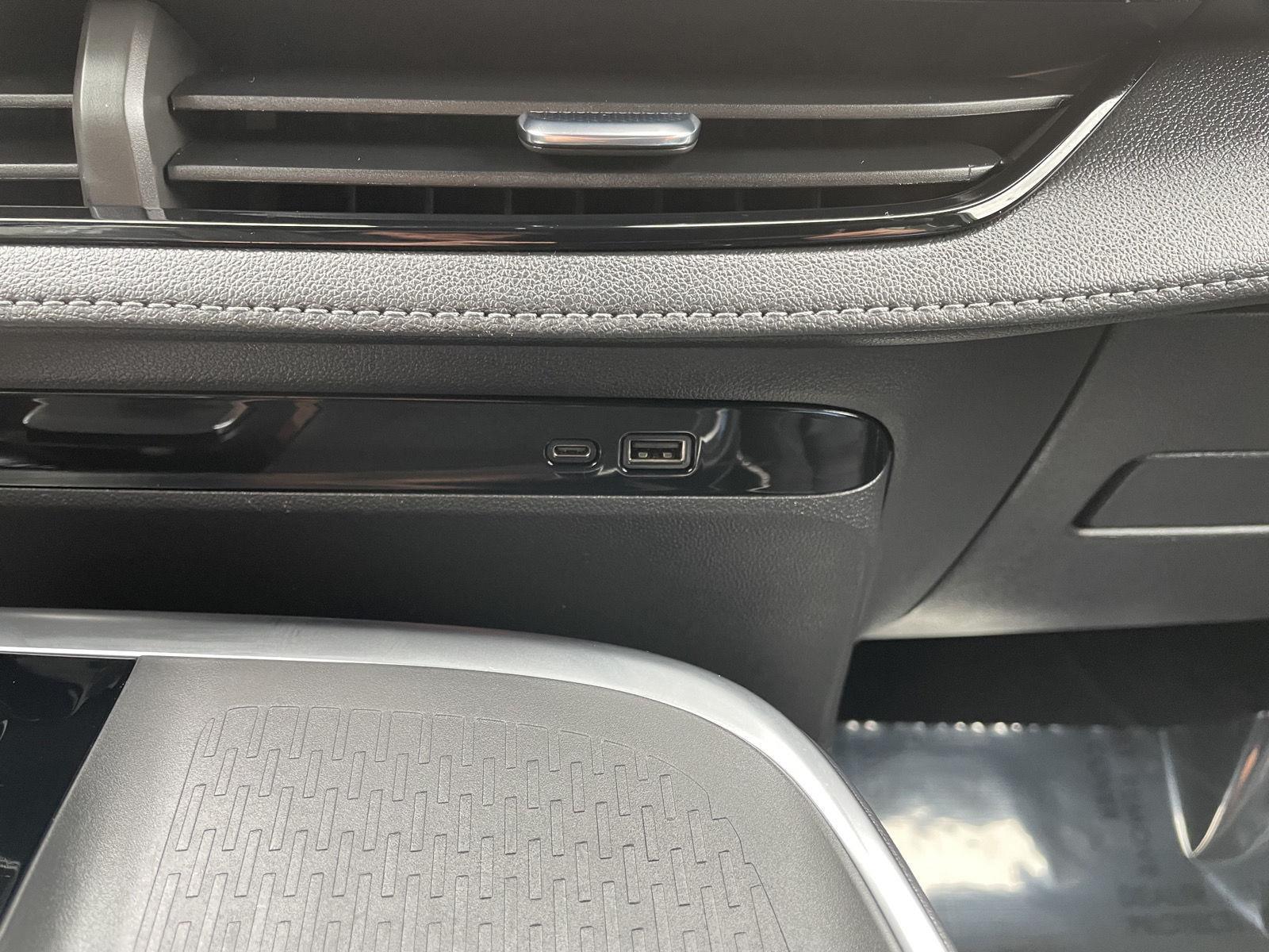 Pre-Owned 2025 Buick Enclave for sale in Lincoln NE