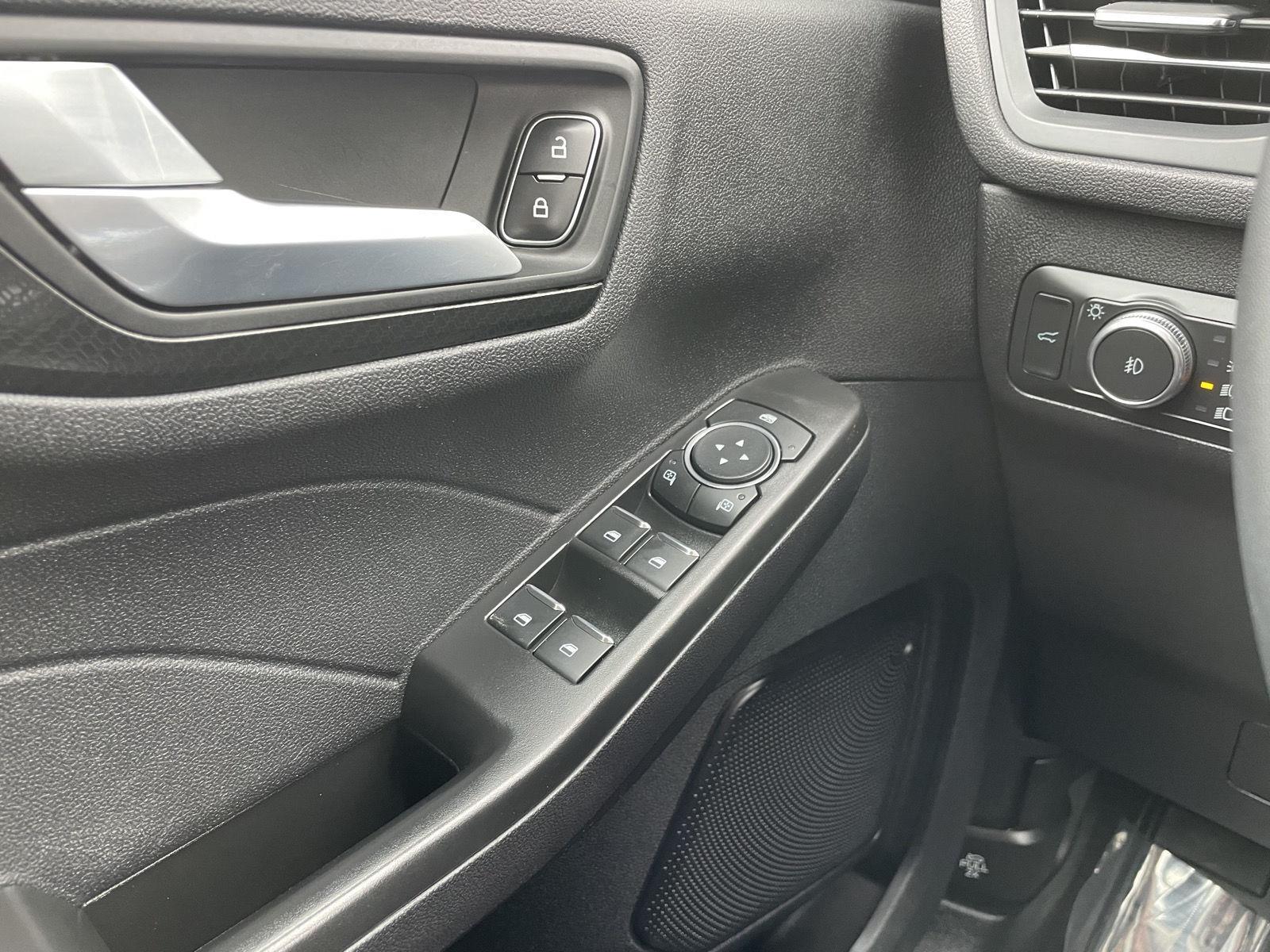 Used 2022 Ford Escape for sale in Lincoln NE