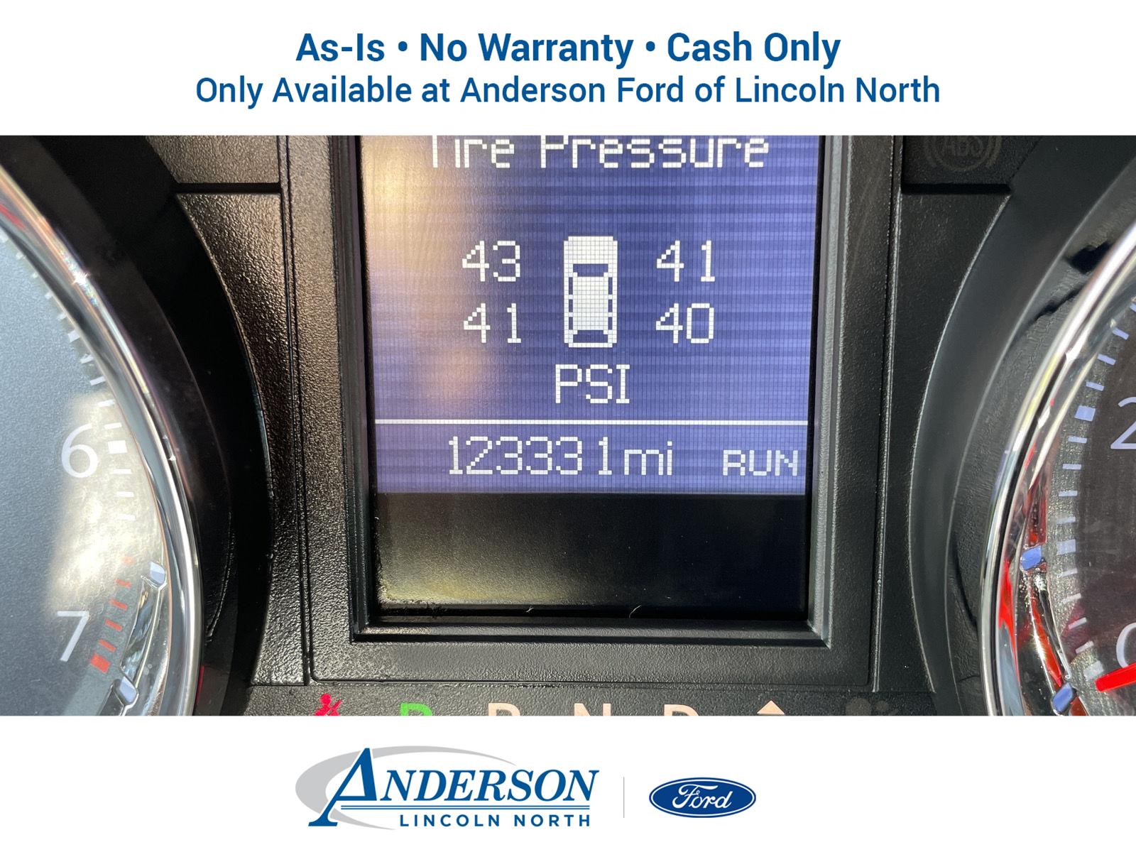 Pre-Owned 2014 Chrysler Town and Country for sale in Lincoln NE