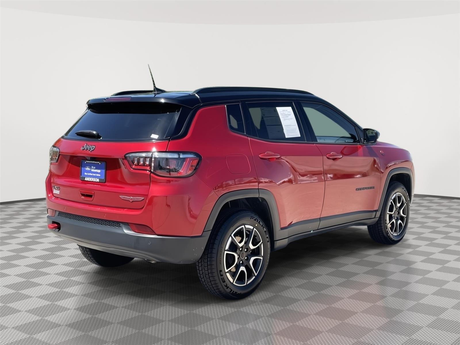 Used 2025 Jeep Compass for sale in Lincoln NE