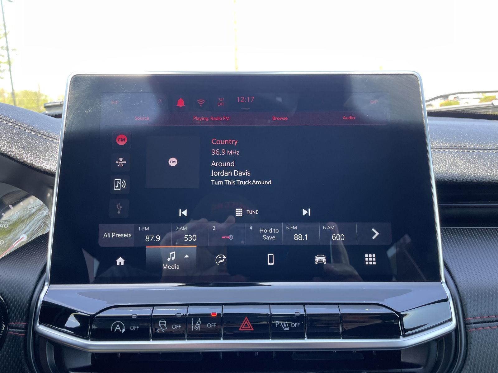 Used 2025 Jeep Compass for sale in Lincoln NE