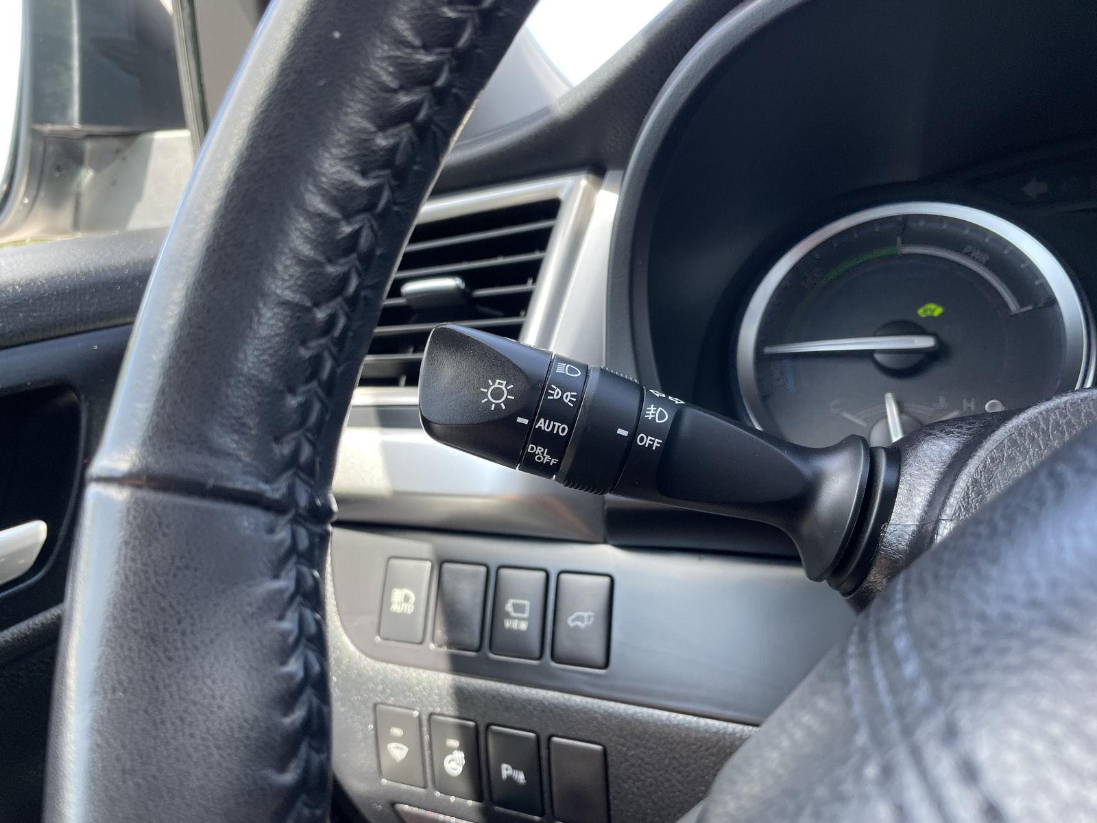 Pre-Owned 2018 Toyota Highlander Hybrid for sale in Lincoln NE