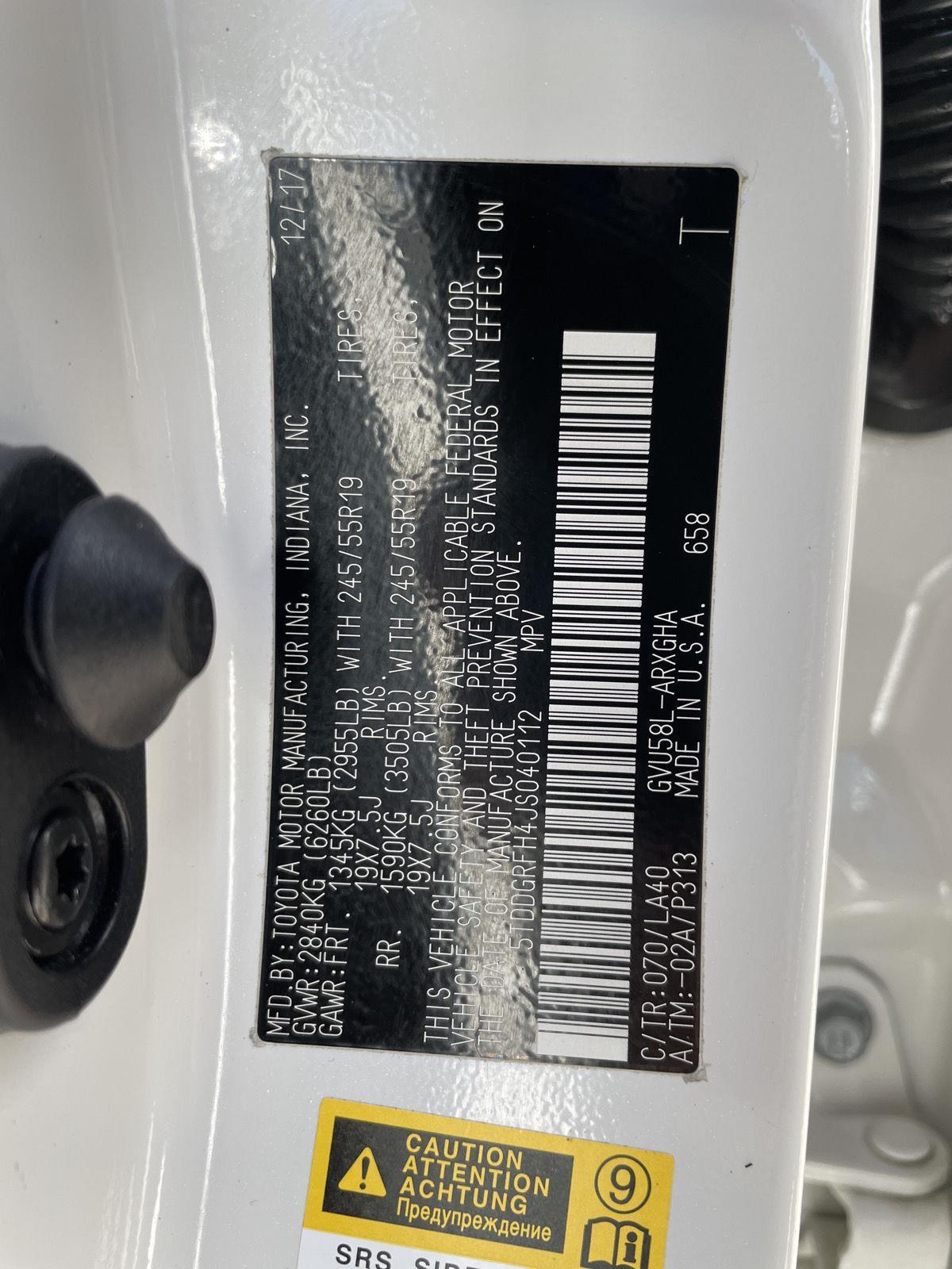 Pre-Owned 2018 Toyota Highlander Hybrid for sale in Lincoln NE