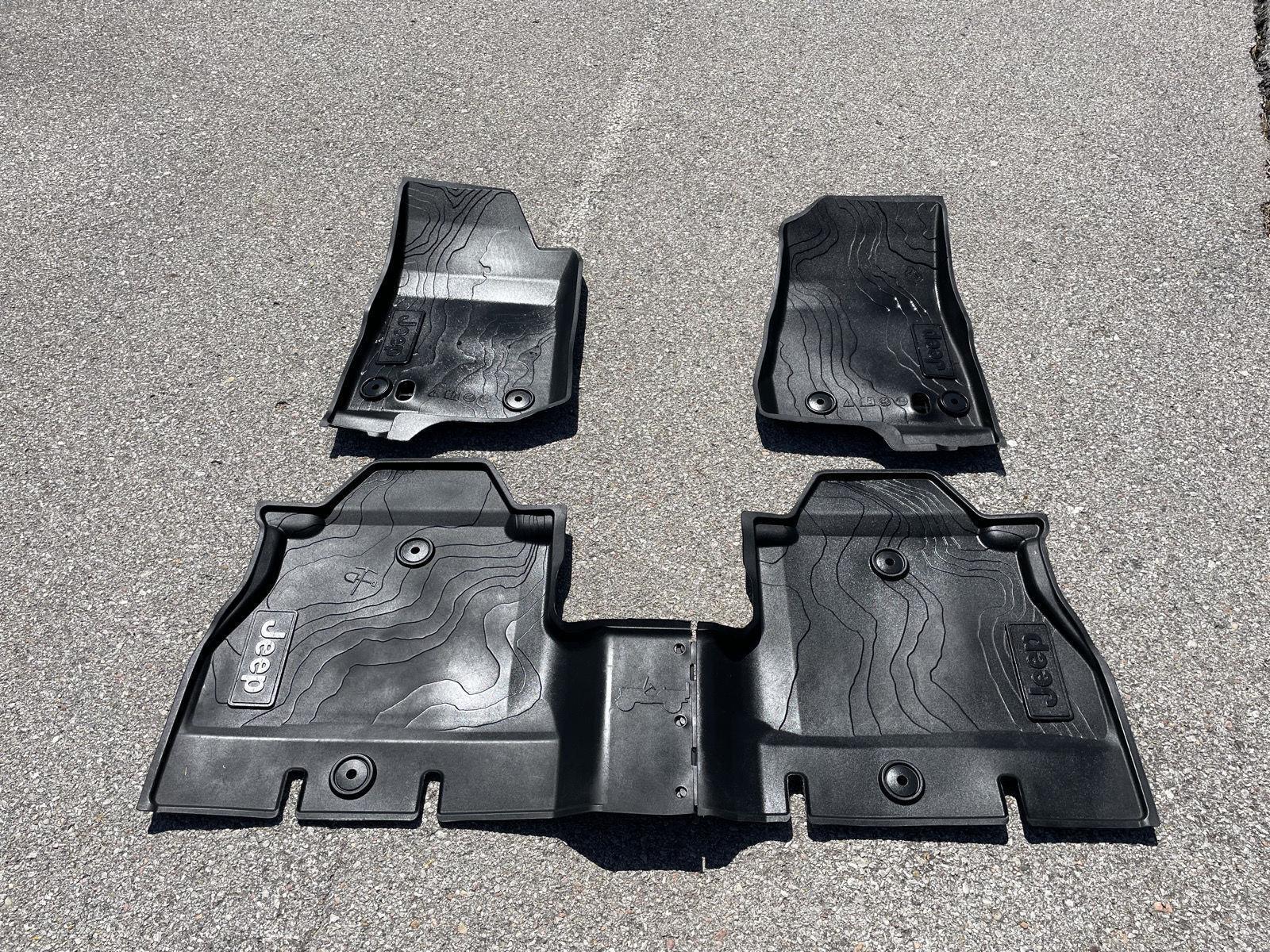 Pre-Owned 2020 Jeep Wrangler Unlimited for sale in Lincoln NE