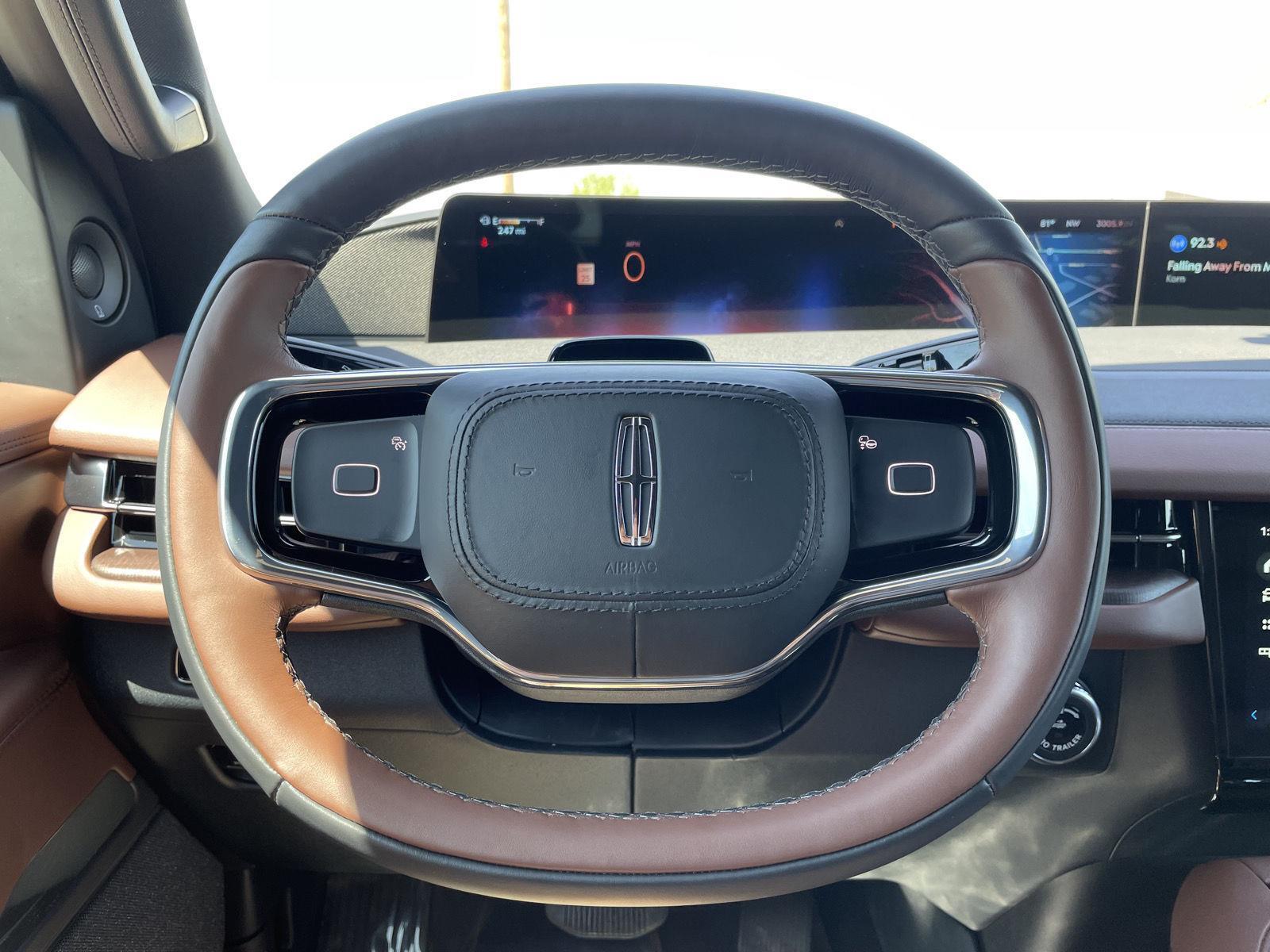 Used 2025 Lincoln Navigator L for sale in Lincoln NE