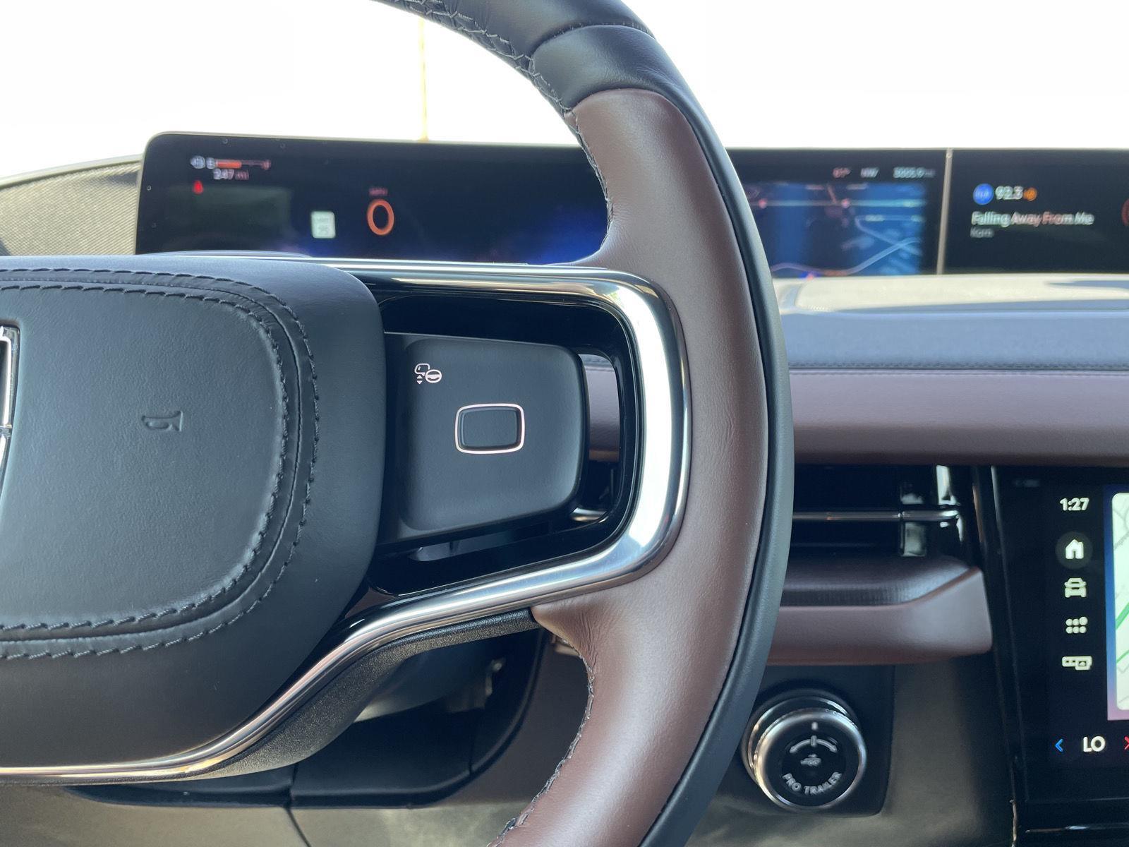 Used 2025 Lincoln Navigator L for sale in Lincoln NE