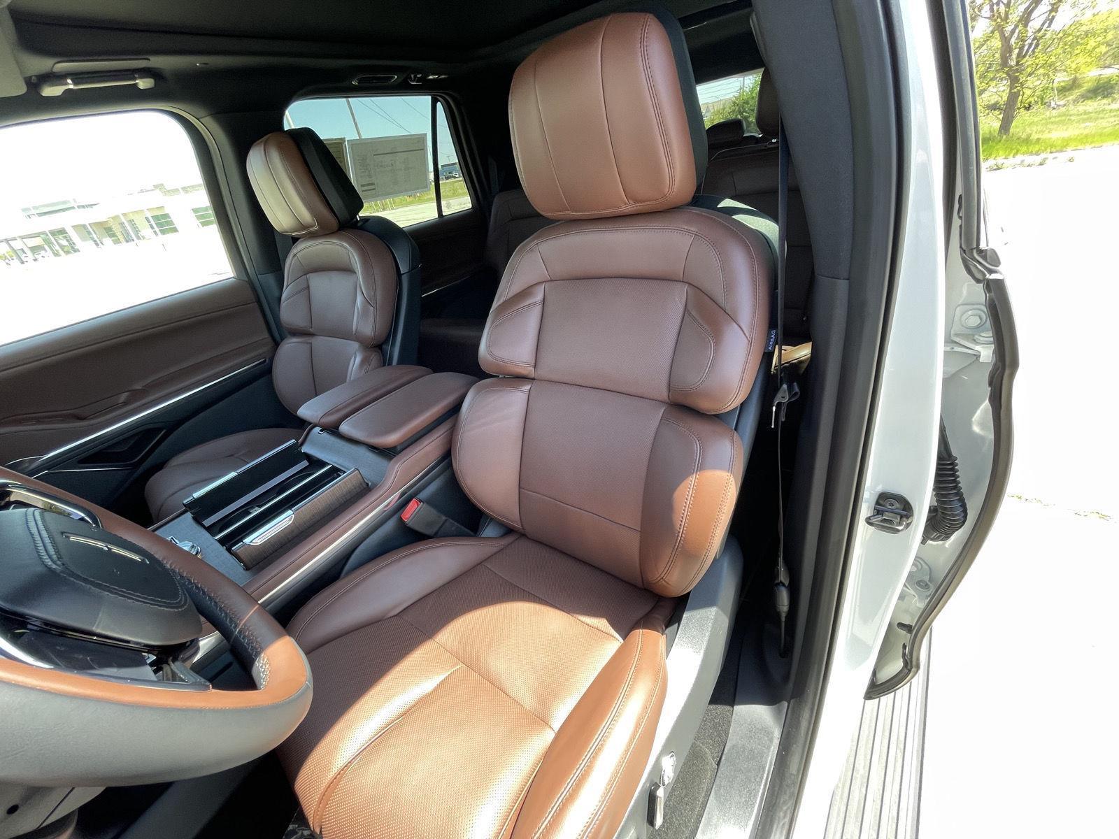 Used 2025 Lincoln Navigator L for sale in Lincoln NE