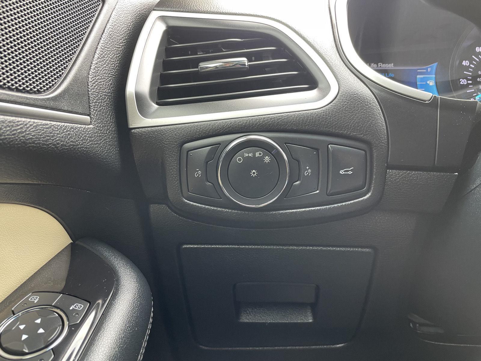 Used 2015 Ford Edge for sale in Lincoln NE