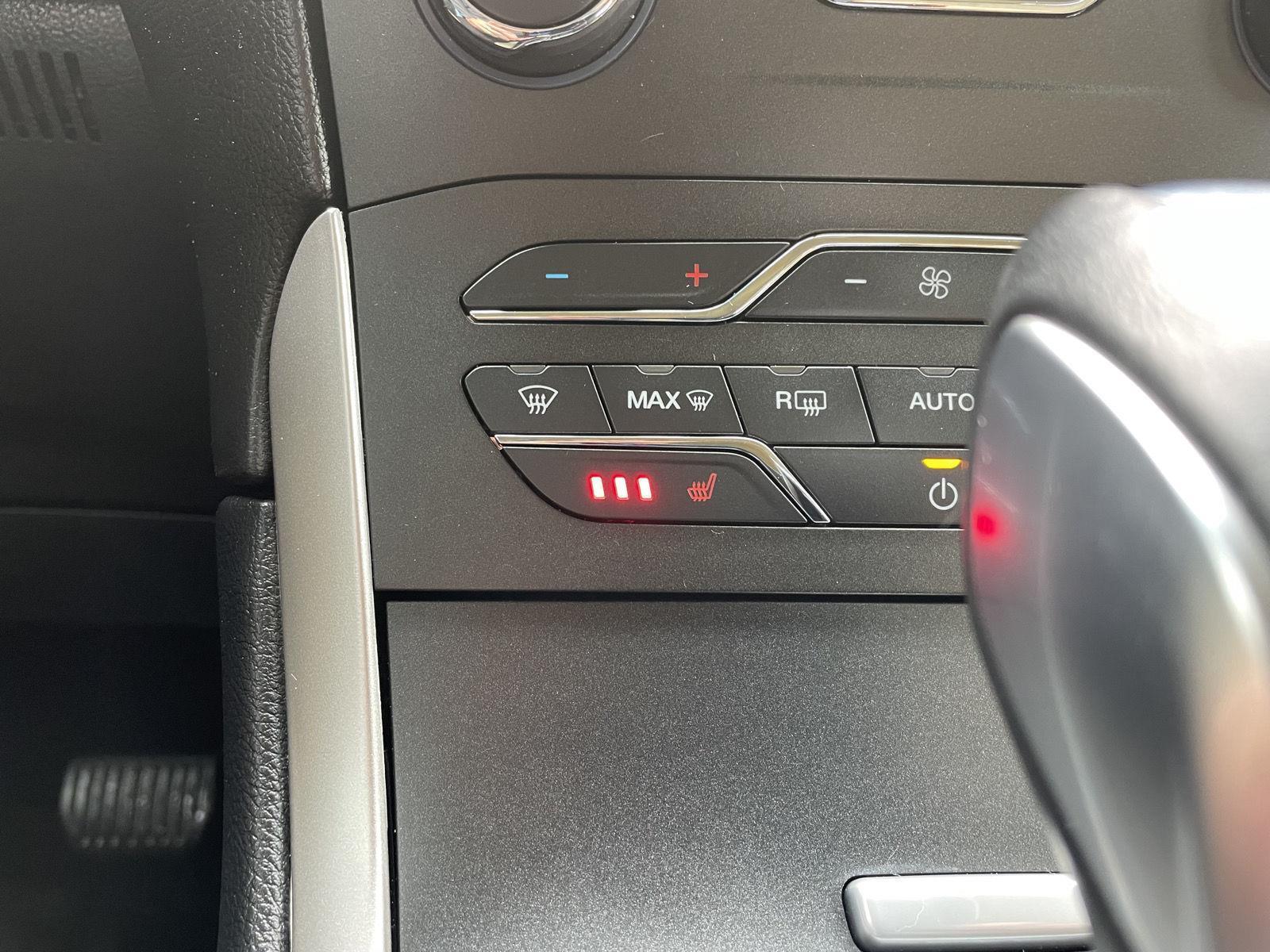 Used 2015 Ford Edge for sale in Lincoln NE