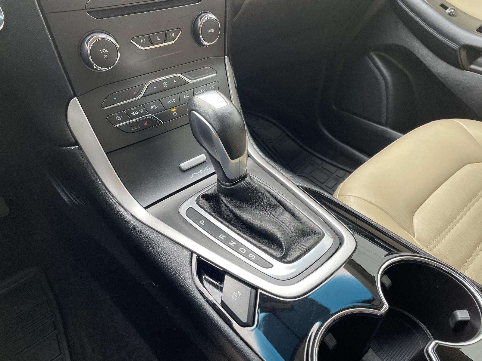 Used 2015 Ford Edge for sale in Lincoln NE