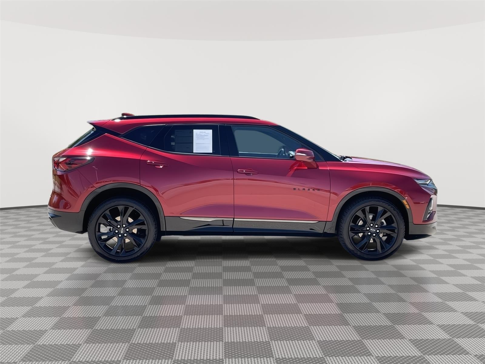 Vehicle photo 6