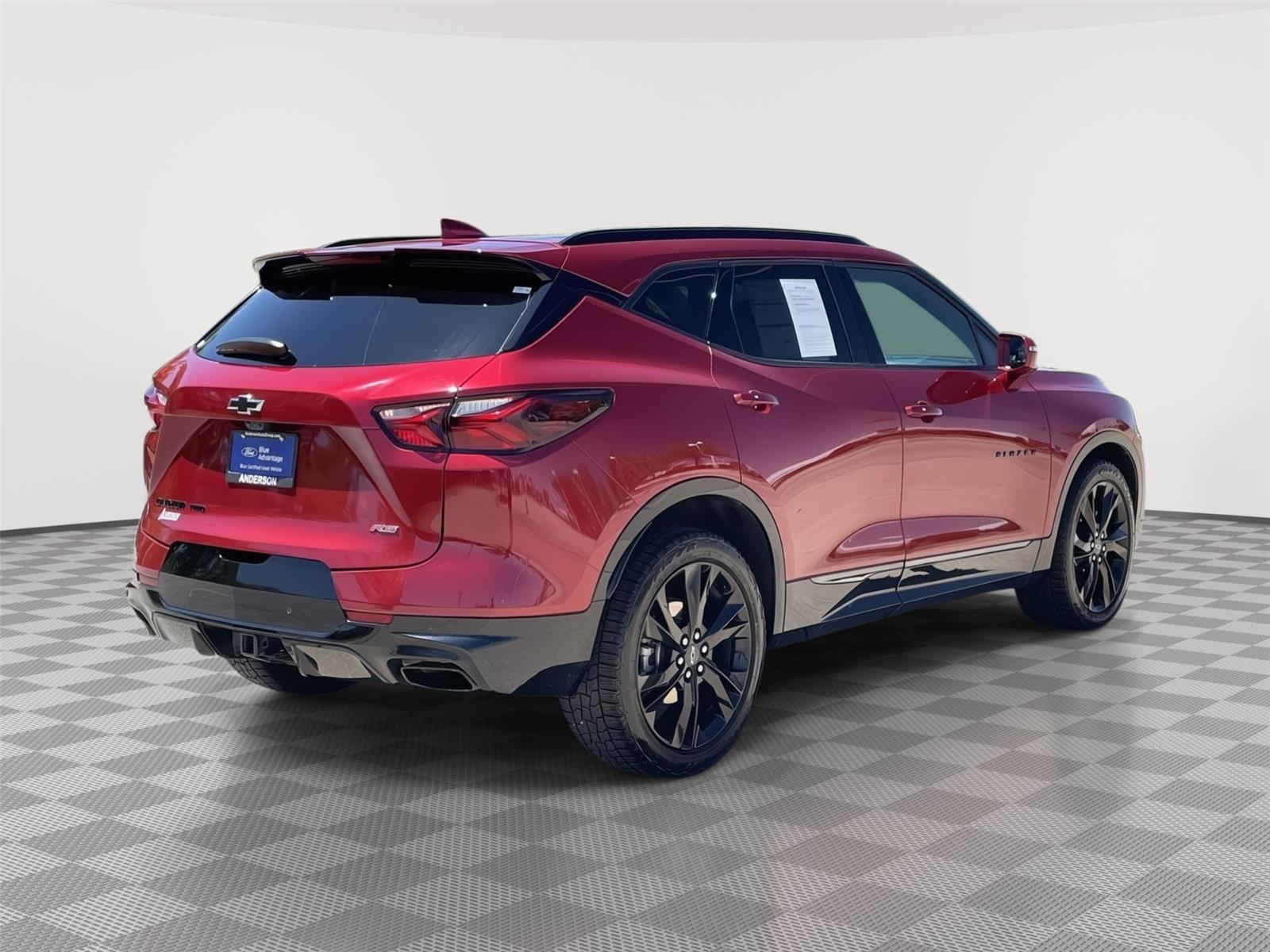 Vehicle photo 7