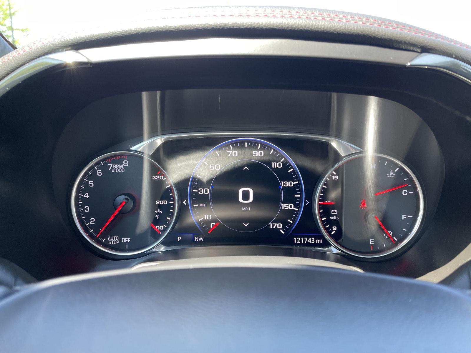 Vehicle photo 15