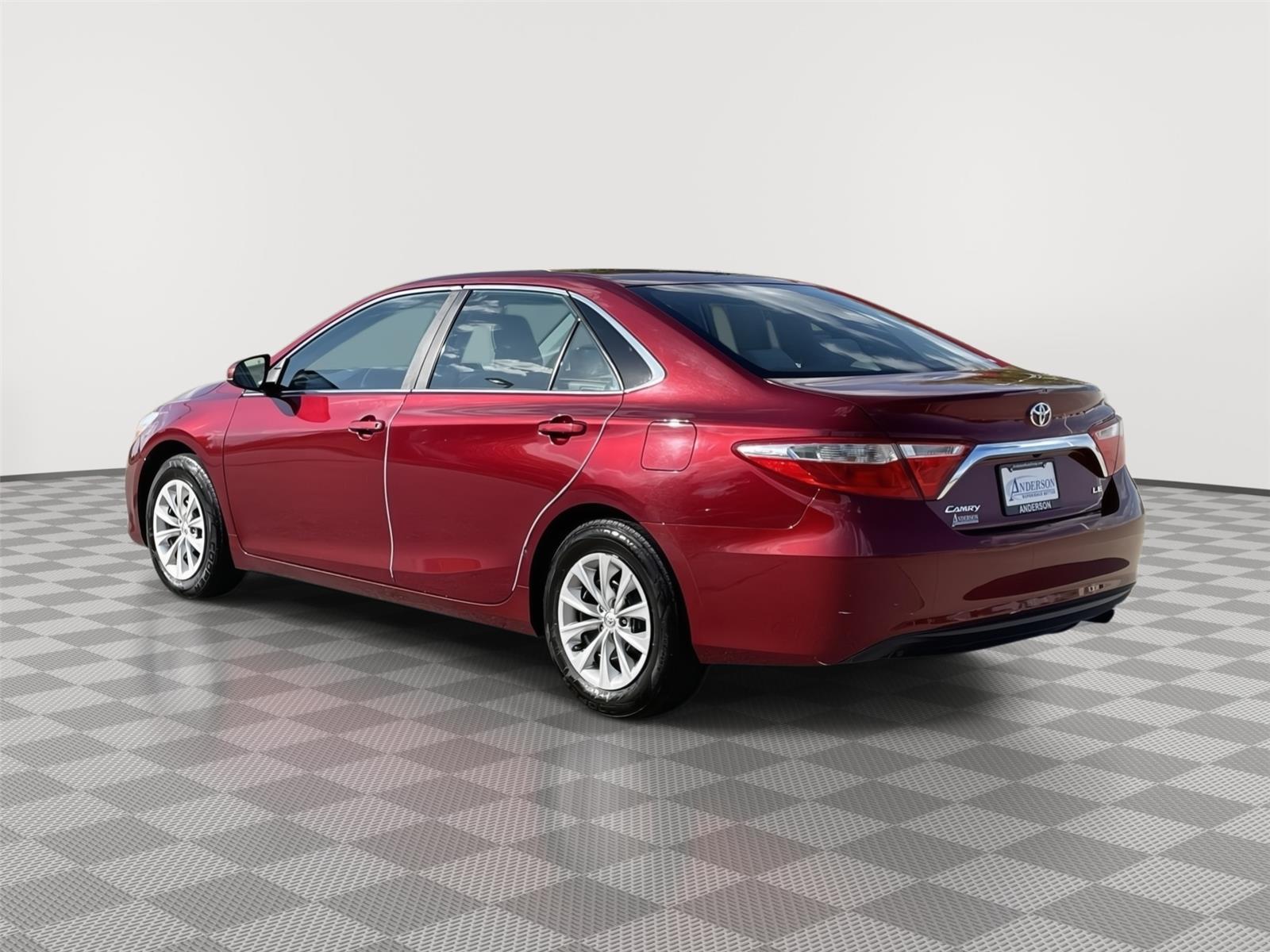 Used 2016 Toyota Camry for sale in Lincoln NE
