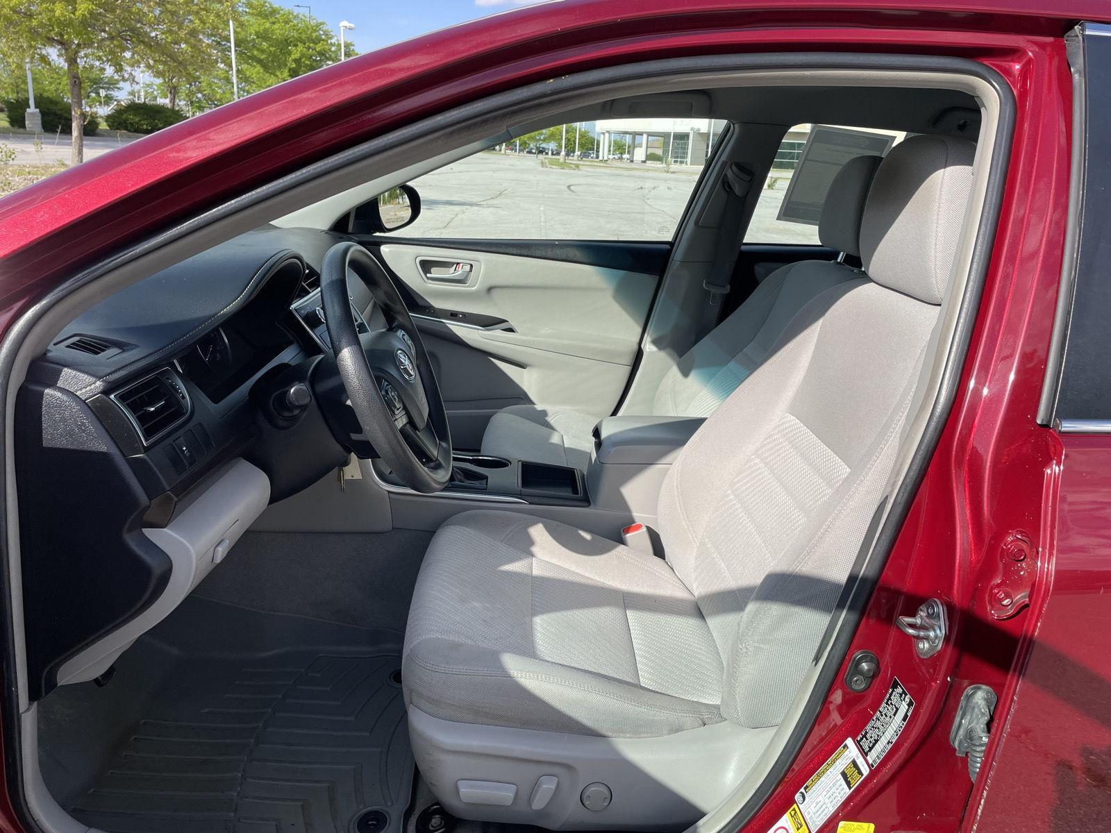 Used 2016 Toyota Camry for sale in Lincoln NE