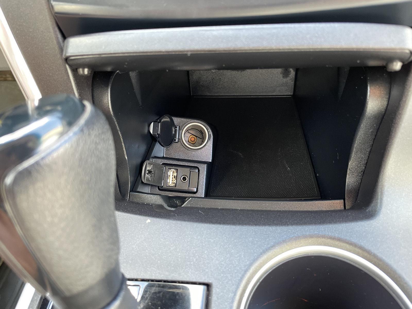Used 2016 Toyota Camry for sale in Lincoln NE