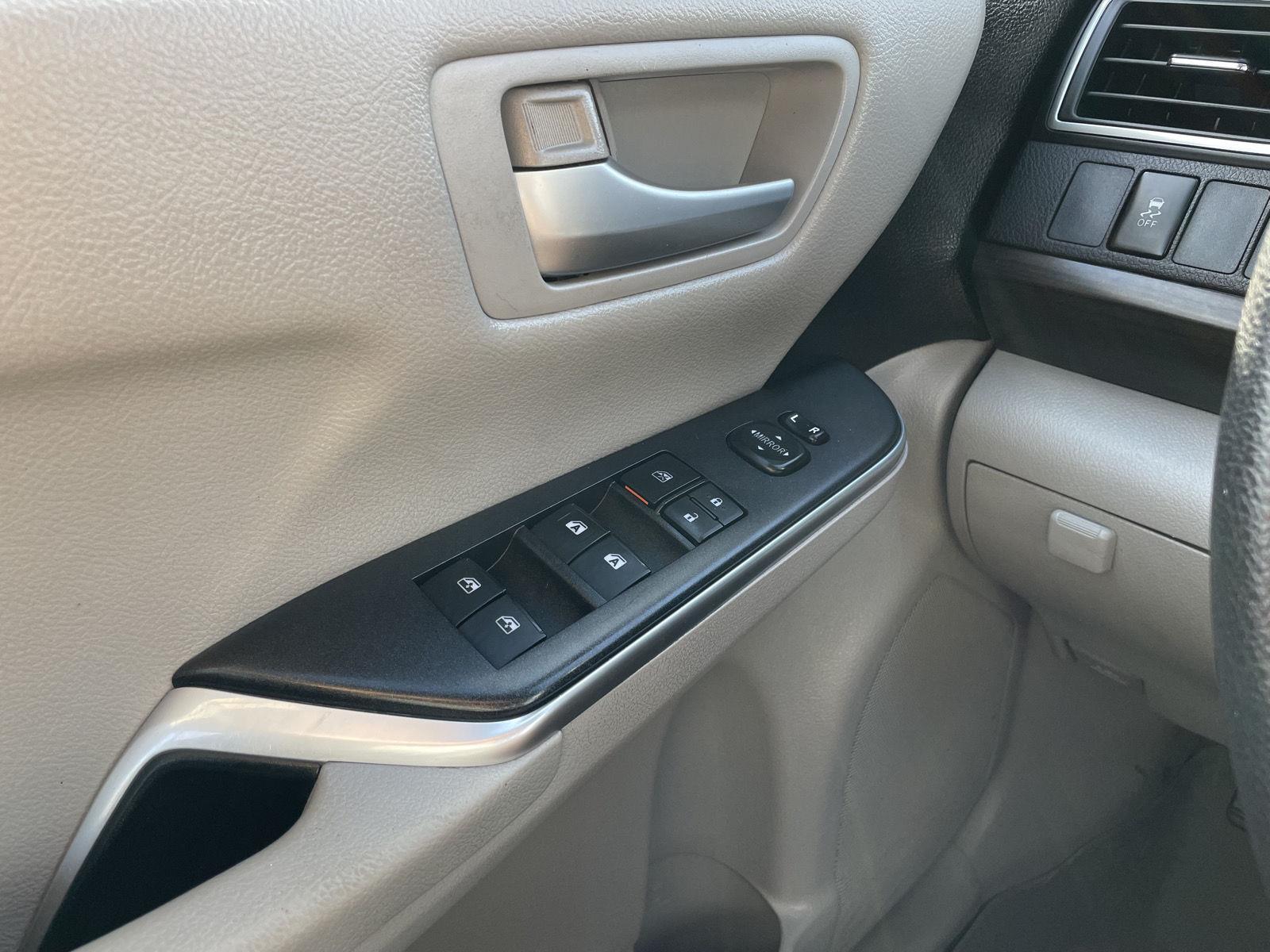Used 2016 Toyota Camry for sale in Lincoln NE