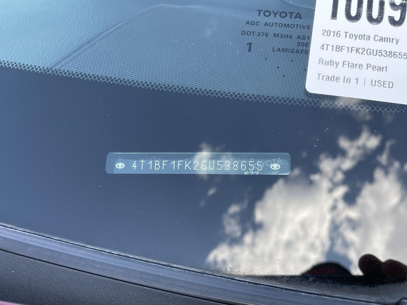 Used 2016 Toyota Camry for sale in Lincoln NE