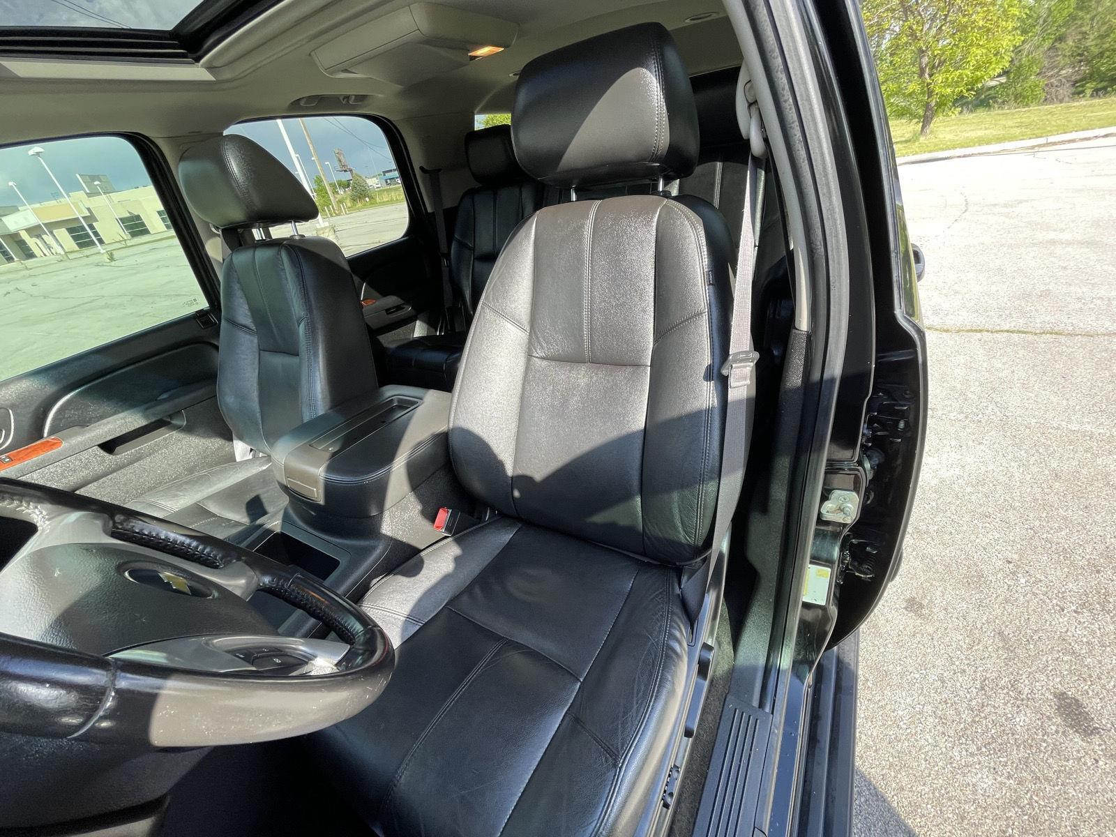 Pre-Owned 2013 Chevrolet Tahoe for sale in Lincoln NE