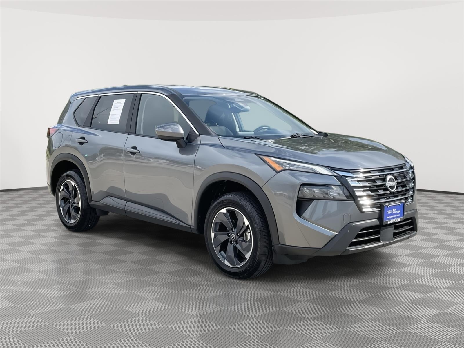 Used 2025 Nissan Rogue for sale in Lincoln NE
