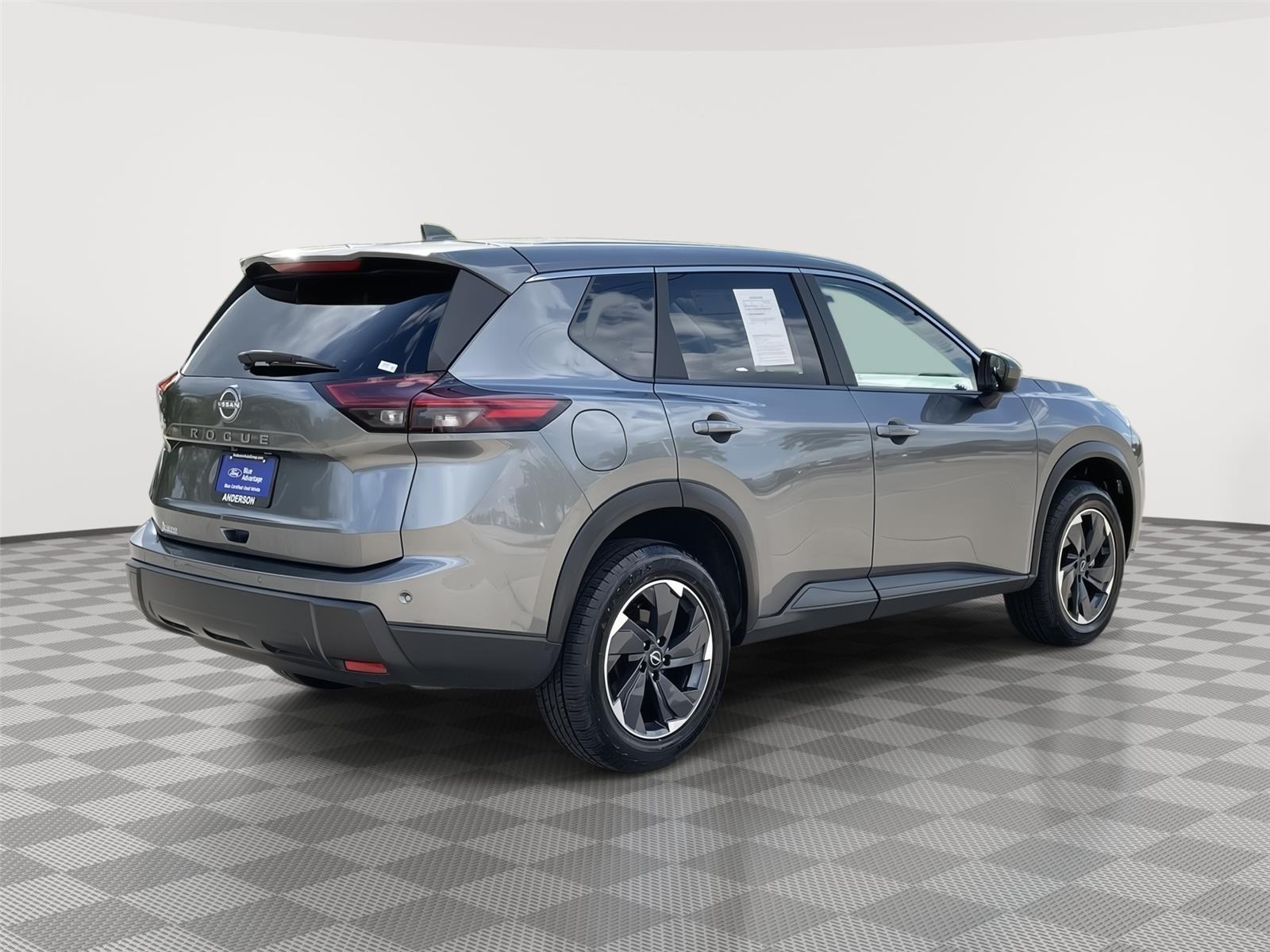 Used 2025 Nissan Rogue for sale in Lincoln NE