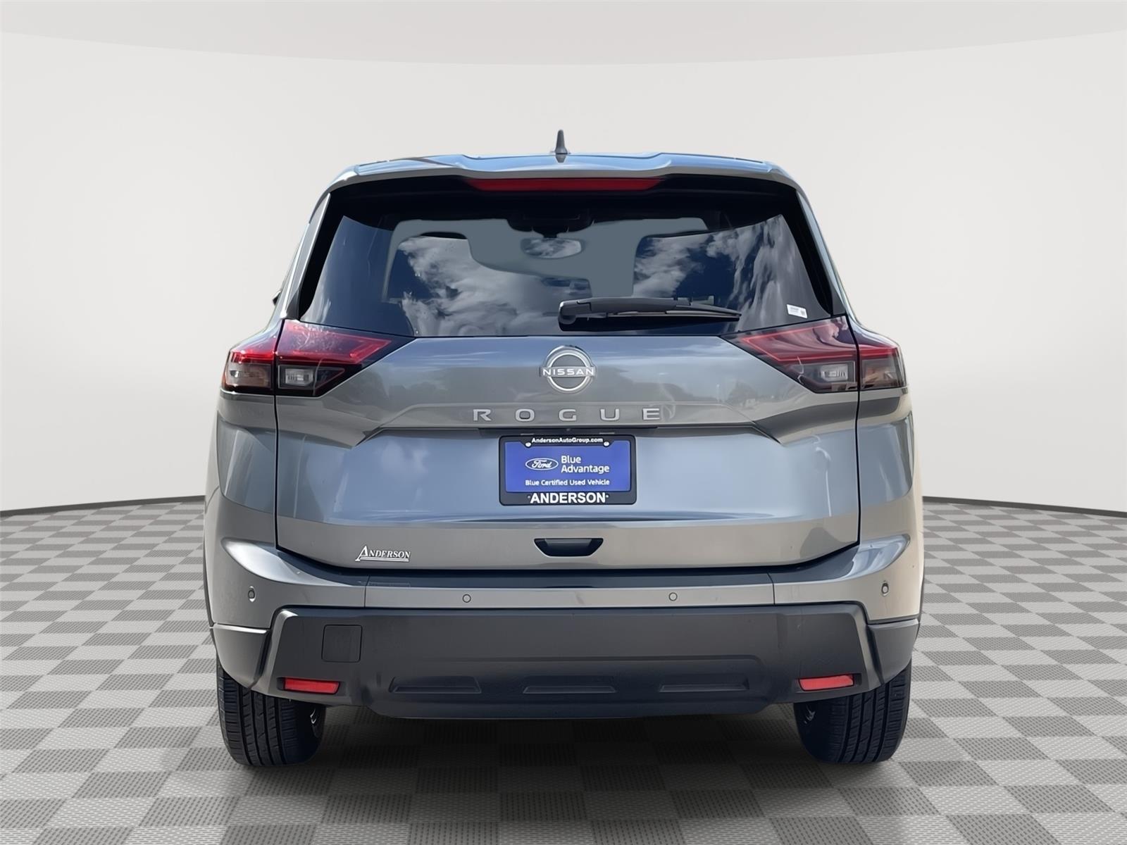 Used 2025 Nissan Rogue for sale in Lincoln NE