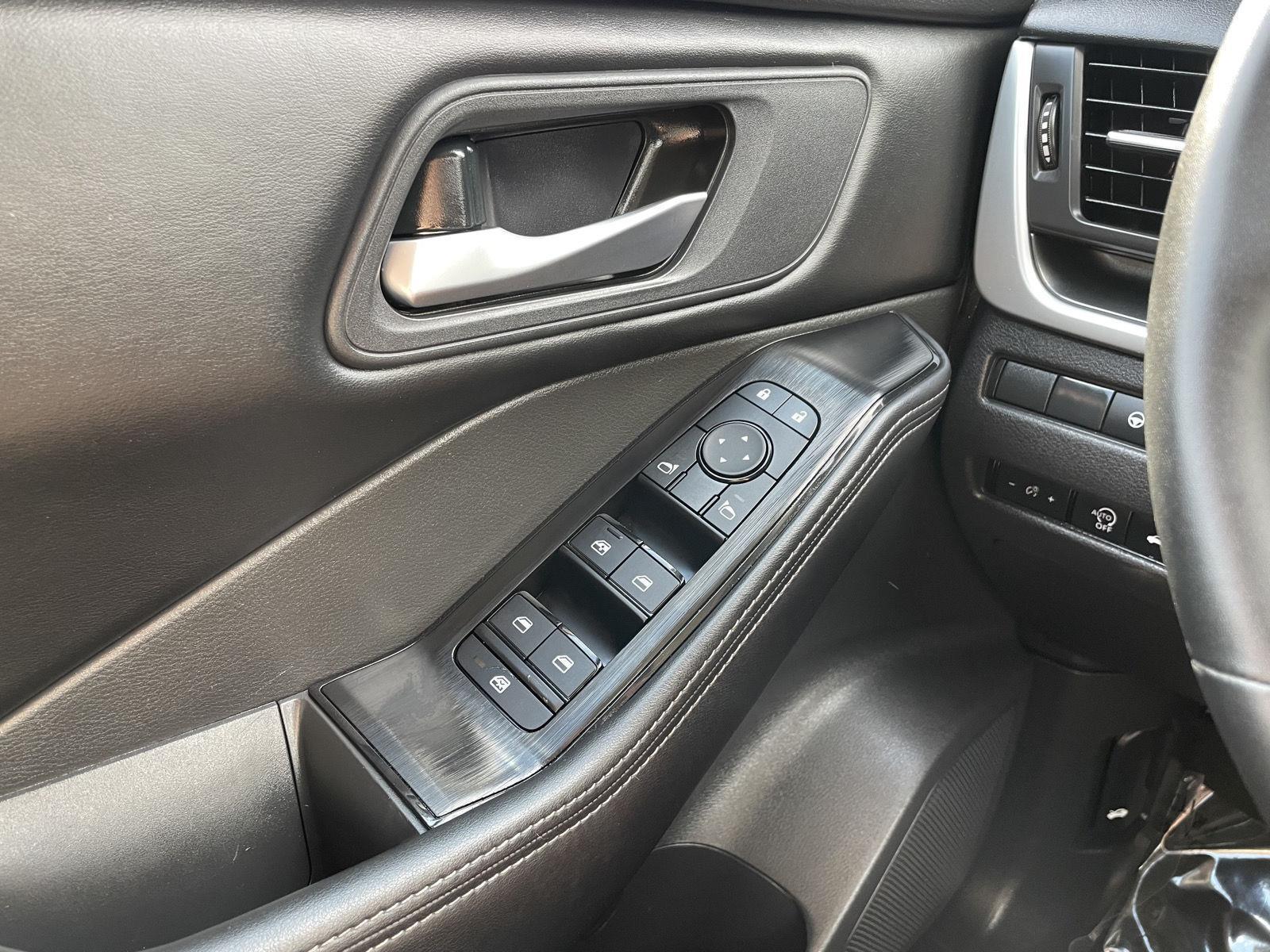 Used 2025 Nissan Rogue for sale in Lincoln NE