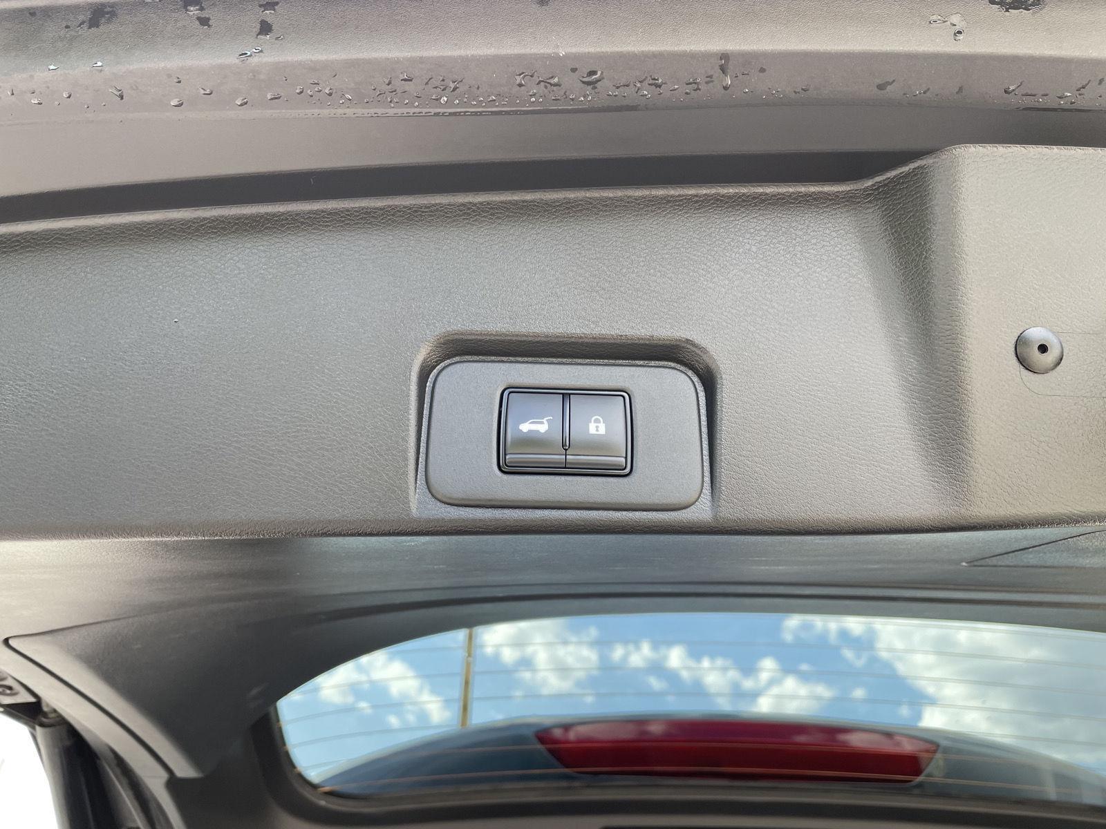 Used 2025 Nissan Rogue for sale in Lincoln NE