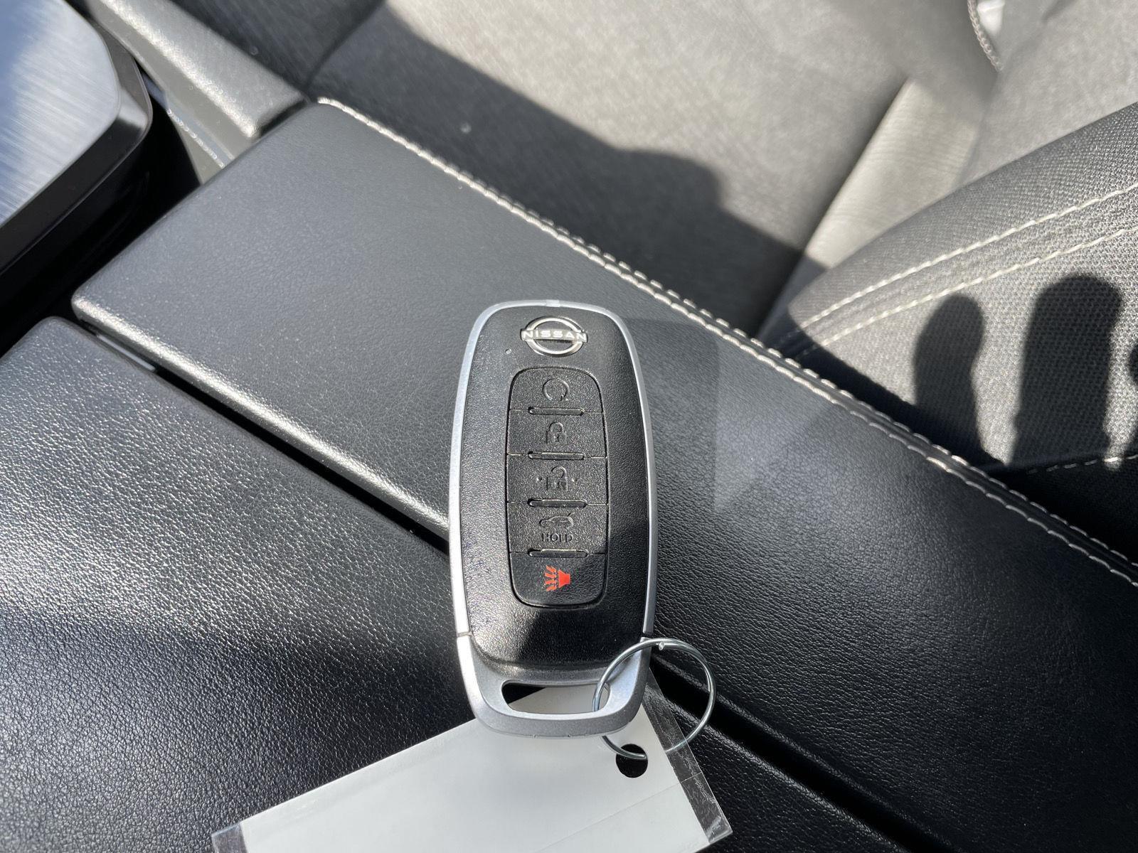 Used 2025 Nissan Rogue for sale in Lincoln NE