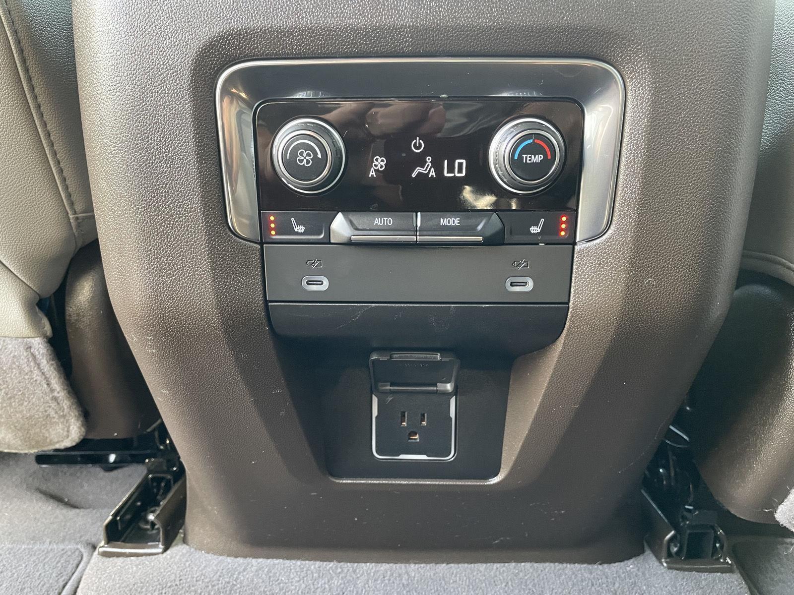 Used 2022 Chevrolet Tahoe for sale in Lincoln NE