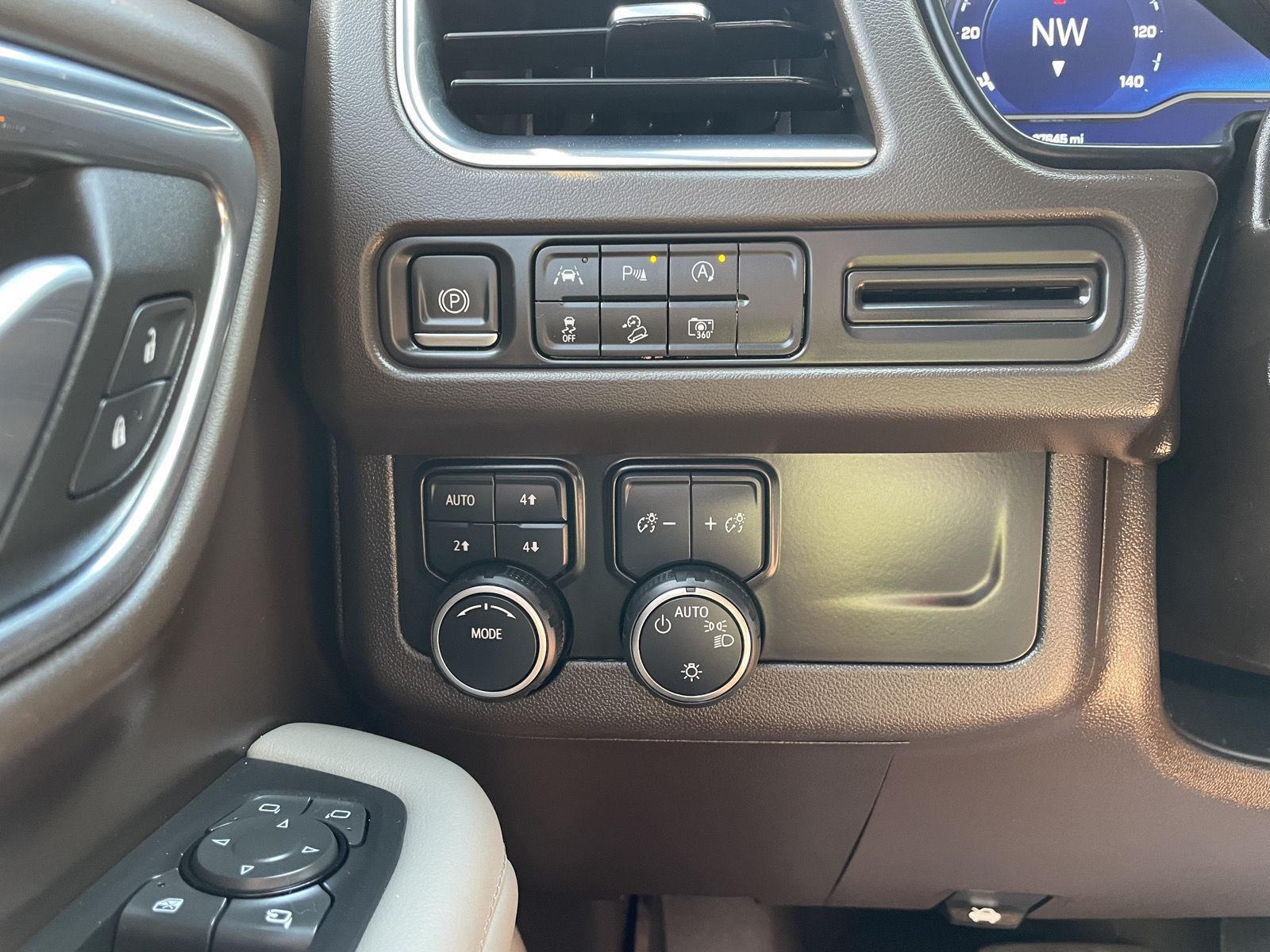 Used 2023 Chevrolet Suburban for sale in Lincoln NE