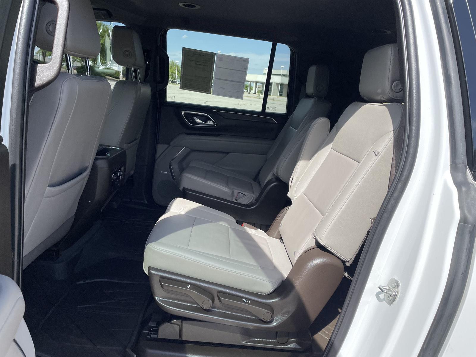 Used 2023 Chevrolet Suburban for sale in Lincoln NE